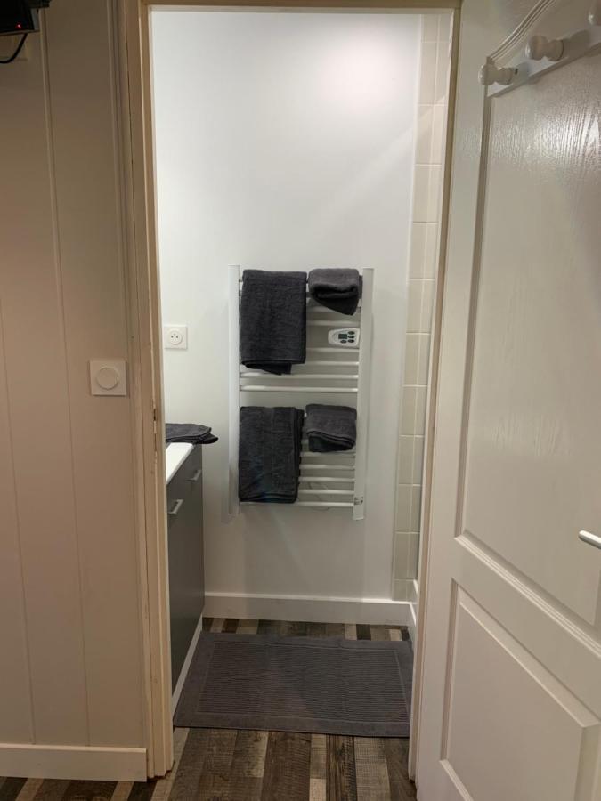 Resid Home 5 - Duplex Cosy Avec Parking Gratuit Saint-Leonard  Екстер'єр фото